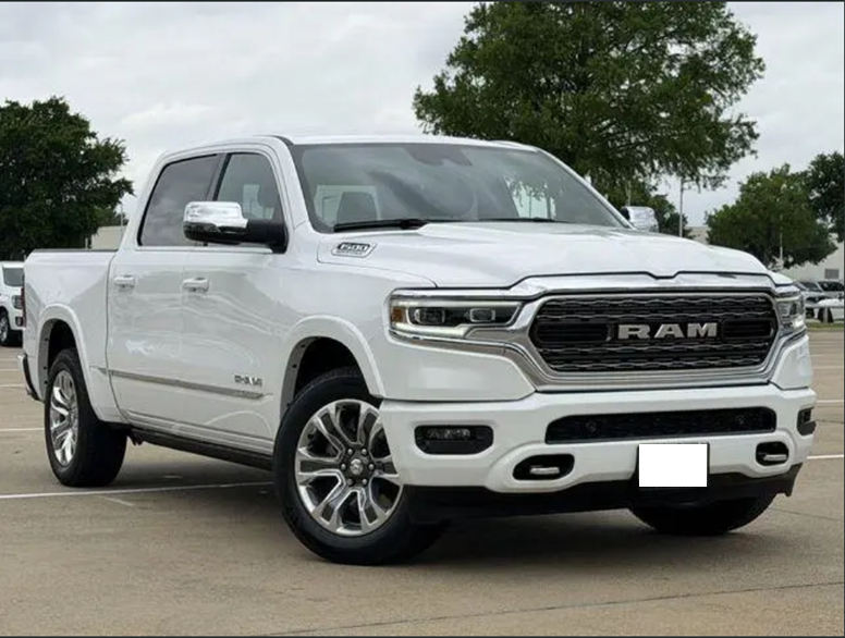 2023 RAM 1500 Limited primary image